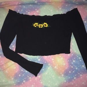 Off the shoulder shirt w/ sunflower embroidery